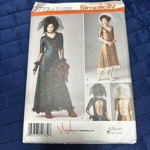 Simplicity 1772 - 4-6-8-10-12 Gothic Costume Pattern uncut
